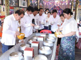 ថ្នាក់ដឹកនាំ និងមន្ត្រីរាជការនៃក្រសួងកសិកម្ម បានចូលរួមកាន់បិណ្ឌទី៧នៃពិធីបុណ្យភ្ជុំបិណ្ឌ ស្រុកកោះសុទិន