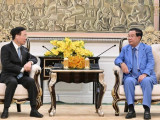 សម្តេចតេជោ ហ៊ុន សែន អញ្ជើញជួបពិភាក្សាការងារជាមួយសមាជិកការិយាល័យនយោបាយប្រចាំការ នៃគណៈលេខាមជ្ឈិមបក្សកុម្មុយនីស្តវៀតណាម