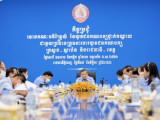 លោកបណ្ឌិត ហ៊ុន ម៉ាណែត ដឹកនាំកិច្ចប្រជុំគណៈអចិន្ត្រៃយ៍ នៃយុវជនគណបក្សប្រជាជនកម្ពុជាថ្នាក់កណ្តាល ជាមួយប្រធានក្រុមការងារយុវជនគណបក្សប្រជាជនកម្ពុជារាជធានី-ខេត្ត