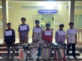 លោក វរសេនីយ៍ឯក ឈឿង គឹមសុង ដឹកនាំកម្លាំងក្រុមអន្តរាគមន៍ បង្ការបង្ក្រាប ចុះប្រតិបត្តិការបង្ក្រាបករណី លួច ( កាត់យកខ្សែភ្លើង ) និងនាំខ្លួនជនសង្ស័យចំនួន ០៦ នាក់