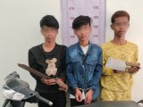 ឃាត់ខ្លួនយុវជនបីនាក់ បន្ទាប់ពី បង្កហិង្សា លើយុវជនម្នាក់កំពុងអង្គុយមុខផ្ទះ