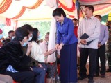 ជនពិការក្រីក្រក្នុងសហគមន៍ ចំនួន ២៩៤នាក់ នៅឃុំស្ទឹងកាច់ ទទួលប្រាក់របបគោលនយោបាយពីរាជរដ្ឋាភិបាល