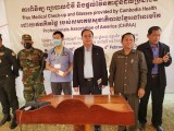 ក្រុមគ្រូពេទ្យស្ម័គ្រចិត្តសមាគមសុខាភិបាលខ្មែរអាមេរិក ចុះពិនិត្យ និងព្យាបាលជំងឺទូទៅ និងផ្តល់វ៉ែនតាដោយឥតគិតថ្លៃ ជូនដល់ប្រជាពលរដ្ឋ នៅស្រុកមង្គលបុរី ខេត្តបន្ទាយមានជ័យ