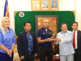 ឯកឧត្តម ខៀវ កាញារីទ្ធ អនុញ្ញាតឱ្យកីឡាករ Thiago Teixeira ចូលជួបសម្តែងការគួរសម និងជូនថវិកា