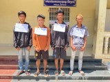 លោកវរសនីយ៍ឯកព្រុំសំណាងអធិការនគរបាលស្រុកកៀនស្វាយដឹកនាំកម្លាំងបង្ក្រាបករណីគ្រឿងញៀនដោយឃាត់ខ្លួនជនសង្ស័យ២នាក់និងម្នាក់មានដីការចាប់ខ្លួន