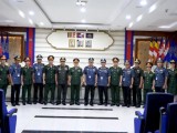 ឧត្តមសេនីយ៍ឯក រ័ត្ន ស្រ៊ាង ទទួលស្វាគមន៍ គណៈប្រតិភូស្នងការច្បាប់ក្រសួងការពារប្រទេស នៃសាធារណរដ្ឋសង្គមនិយមវៀតណាម!