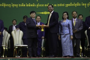 រដ្ឋមន្ត្រីក្រសួងការងារ ឯកឧត្តម ហេង ៖ក្រសួងសួរស្វាគមន៍រាល់កិច្ចសហប្រតិបត្តិការជាមួយគ្រប់ដៃគូពាក់ព័ន្ធ ជាពិសេសសហជីព ដើម្បីផ្លាស់ប្តូរបទពិសោធន៍ ចំណេះដឹង មតិយោបល់ និងស្វែងរកដំណោះស្រាយទាន់ពេលវេលា