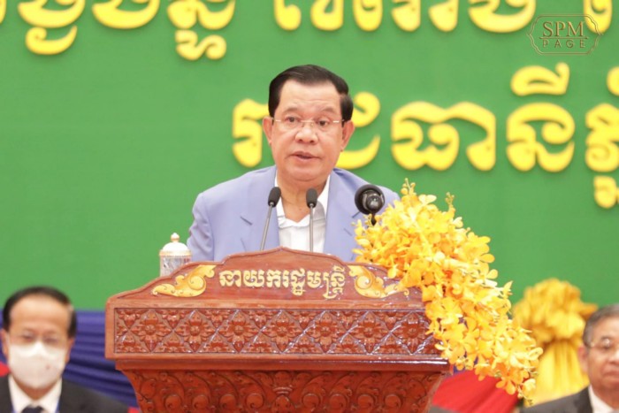 សម្តេចតេជោ ហ៊ុន សែន អញ្ជើញជាអធិបតីក្នុងពិធី ប្រគល់សញ្ញាបត្រជូននិស្សិត សាកលវិទ្យាល័យជាតិគ្រប់គ្រងជាង ៦ពាន់នាក់