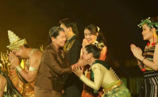 លោកជំទាវកិត្តិសង្គហបណ្ឌិត ម៉ែន សំអន អញ្ជើញជាអធិបតីក្នុងព្រឹត្តិការណ៍រាត្រីចងចាំលើកទី៣ឆ្នាំ២០២២ខេត្តសៀមរាប