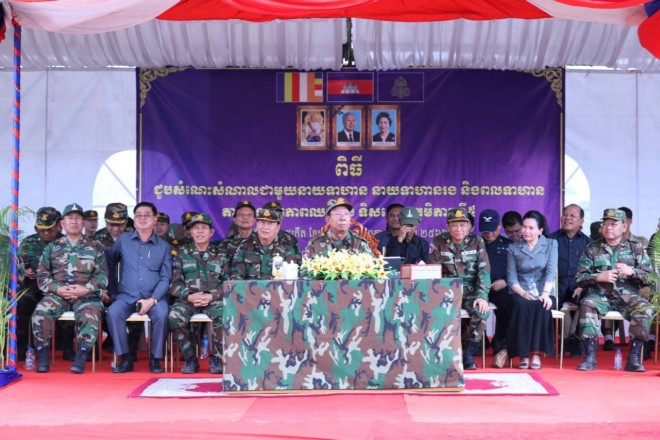 លោកជំទាវ បាន ស្រីមុំ អភិបាលខេត្ត​ប៉ៃលិន បាន​អញ្ជើញ​ចូលរួម​សំណេះសំណាល​ជាមួយ​កងកម្លាំង​ទាំង​៣​ប្រភេទ​និង​ចុះ​ពិនិត្យ​ការដ្ឋាន​សាងសង់ ស្តូប​អនុ​ស្សា​រីយ៍​នយោបាយ​ឈ្នះ​ឈ្នះ នៅ​ខេត្ត​ប៉ៃលិន​