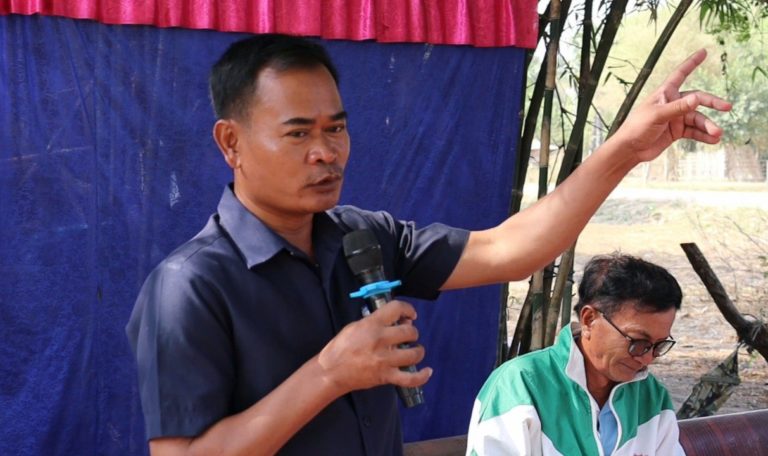 លោក ស៊ូ ម៉ុល ផ្ដាំផ្ញើ​ដល់​លោកតា លោកយាយ ពុក​ម៉ែ​ដែលមាន អត្តសញ្ញាណប័ណ្ណ ហួស​សុពលភាព​សូម​ប្រញាប់​រួសរាន​មក​ធ្វើជា​កំហិត និង​សូម​ចូលរួម​បោះឆ្នោត  នាពេលខាងមុខ ឲ្យបាន​គ្រប់ៗ​គ្នា​