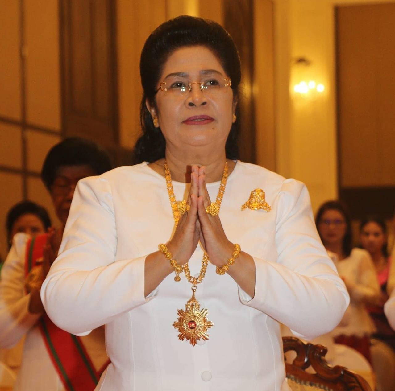 លោកជំទាវ ហ៊ុន សុីណាត ត្រូវបានតែងតាំងផ្ដល់គោរម​ងារ​ជូន​ជា​ ឧកញ៉ា
