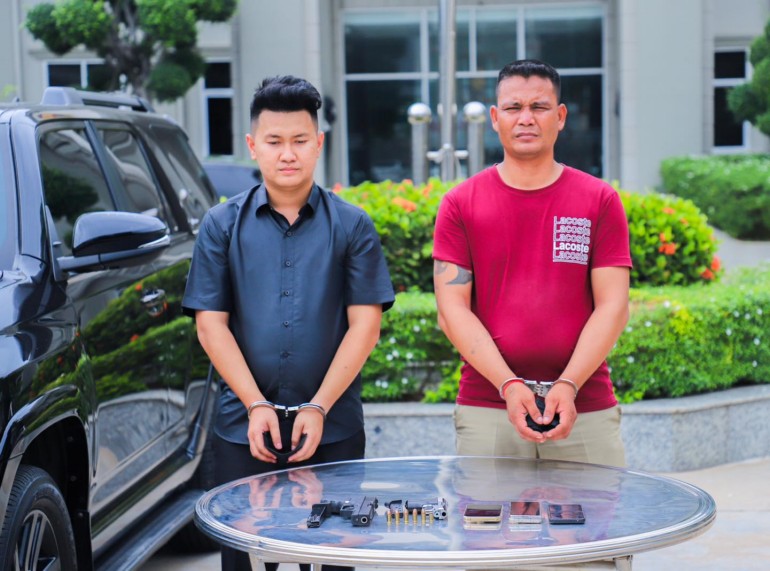 ដកគោរមងារ ជាឧកញ៉ា ពី ឧកញ៉ា ខុន បញ្ចសិទ្ធិ បច្ចុប្បន្នជាជនត្រូវចោទ ជាប់ឃុំខ្លួនជាបណ្តោះអាសន្ននៅពន្ធនាគារPJ ជាប់ពាក់ព័ន្ធ បទល្មើស ប្រេីប្រាស់អាវុធអត់ច្បាប់