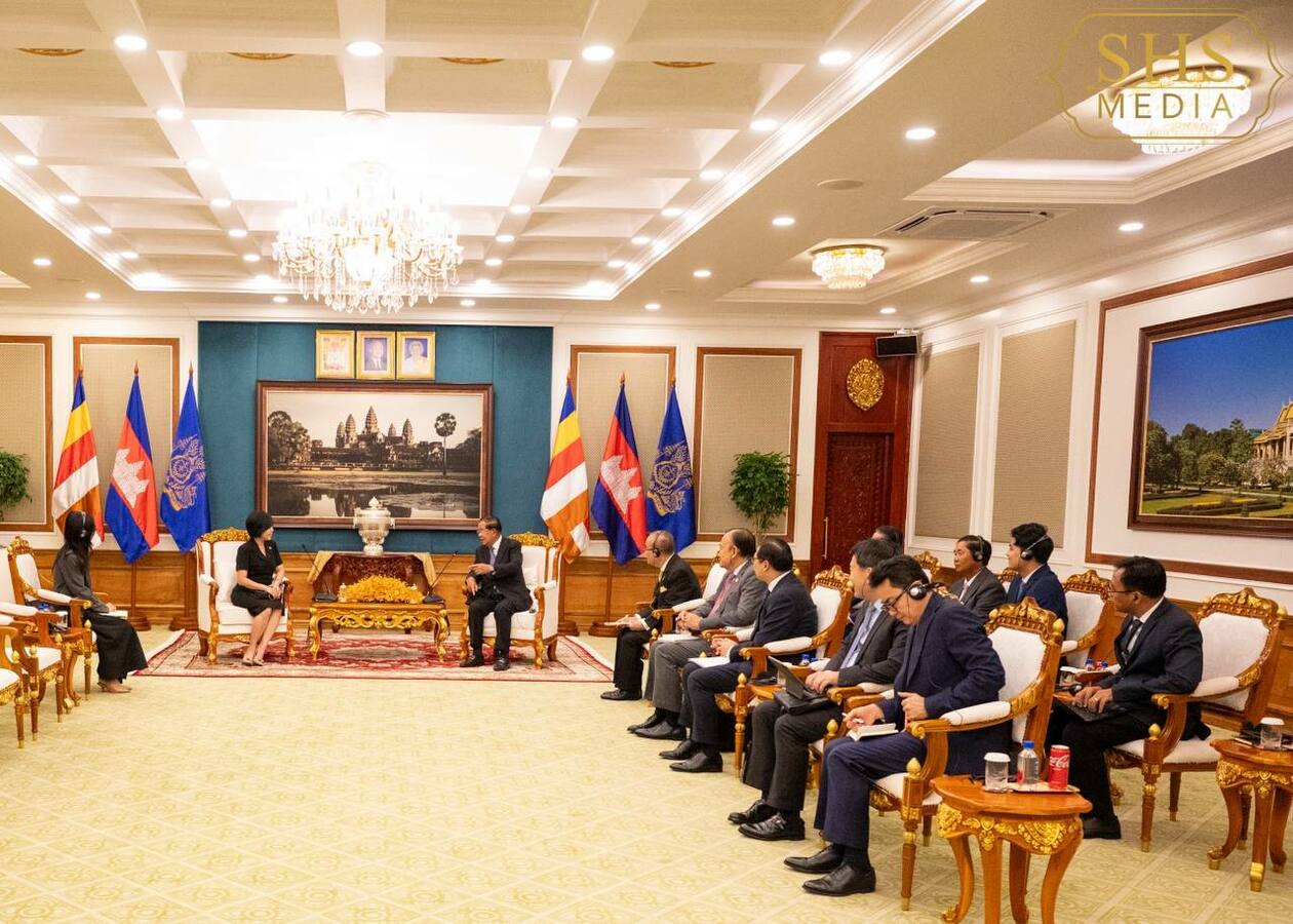 ប្រមុខរដ្ឋស្តីទី សម្តេចតេជោ ហ៊ុន សែន អនុញ្ញាតឲ្យ លោកជំទាវ ឯកអគ្គរដ្ឋទូតនៃសាធារណរដ្ឋសឹង្ហបុរី ចូលជួបសម្តែងការគួរសម នៅវិមានព្រឹទ្ធសភា